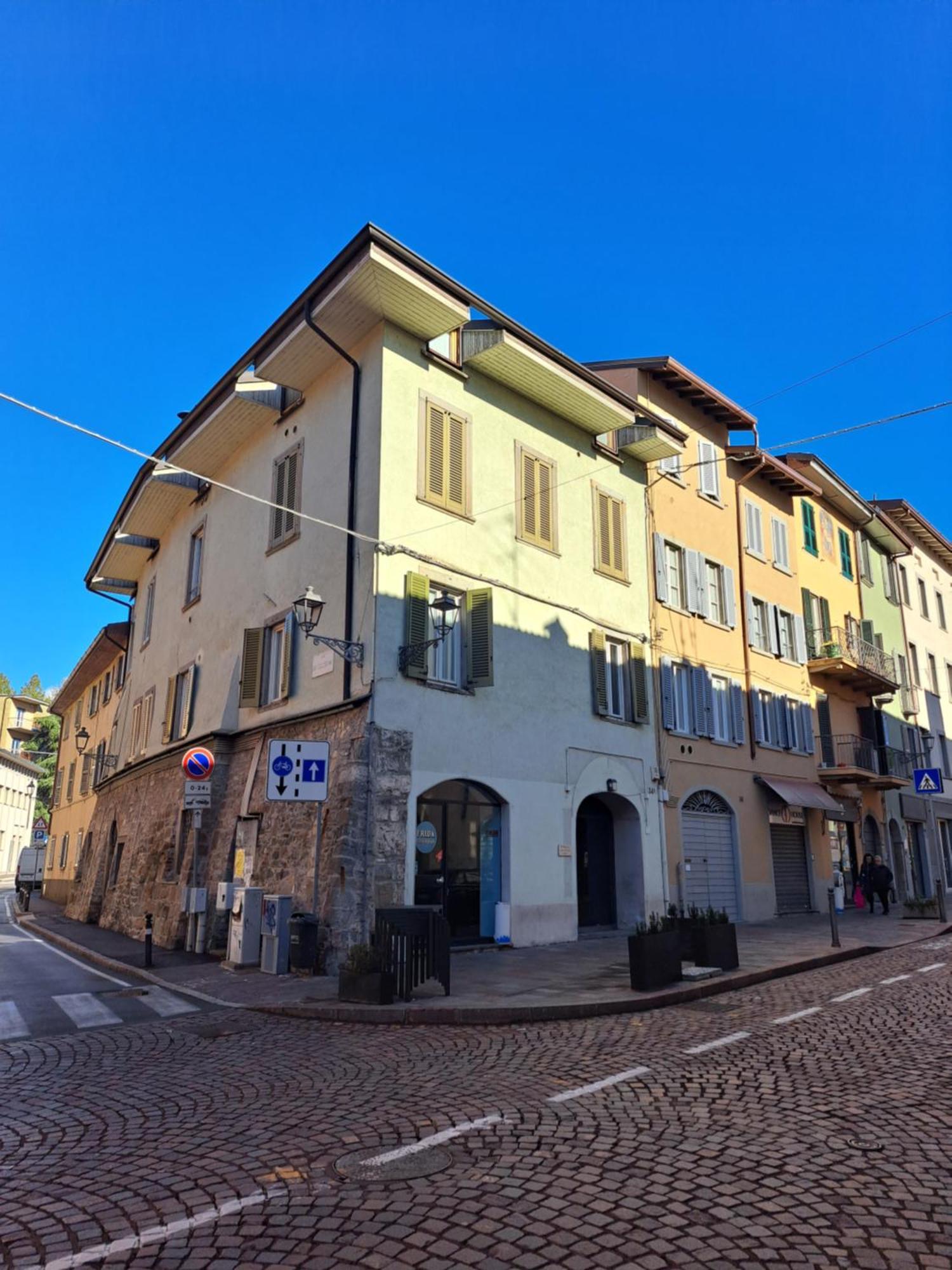Post Office Holidays House Bergamo Exterior foto